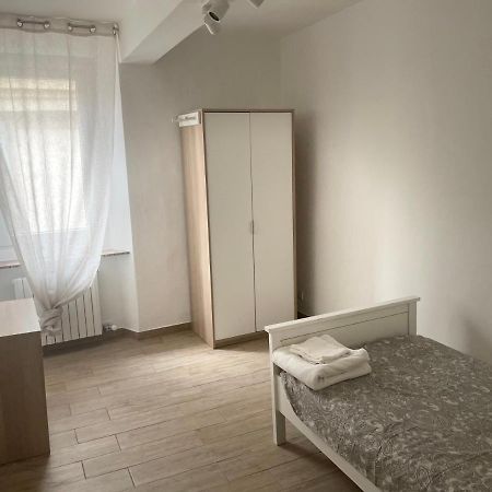 Al Battistero Lägenhet Parma Exteriör bild