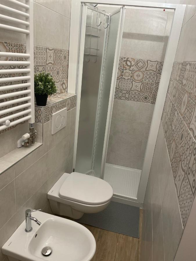Al Battistero Lägenhet Parma Exteriör bild